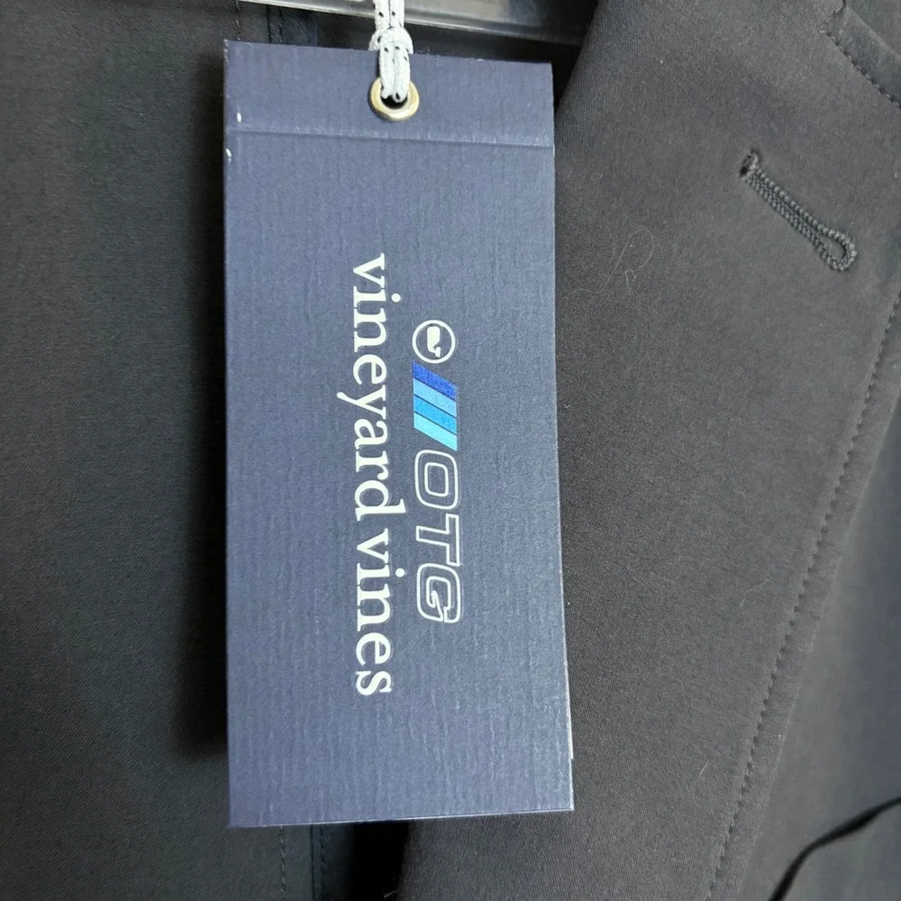 NEW Vineyard Vines OTG Lightweight On-The-Go Blazer Dark Night Grey 38R Travel